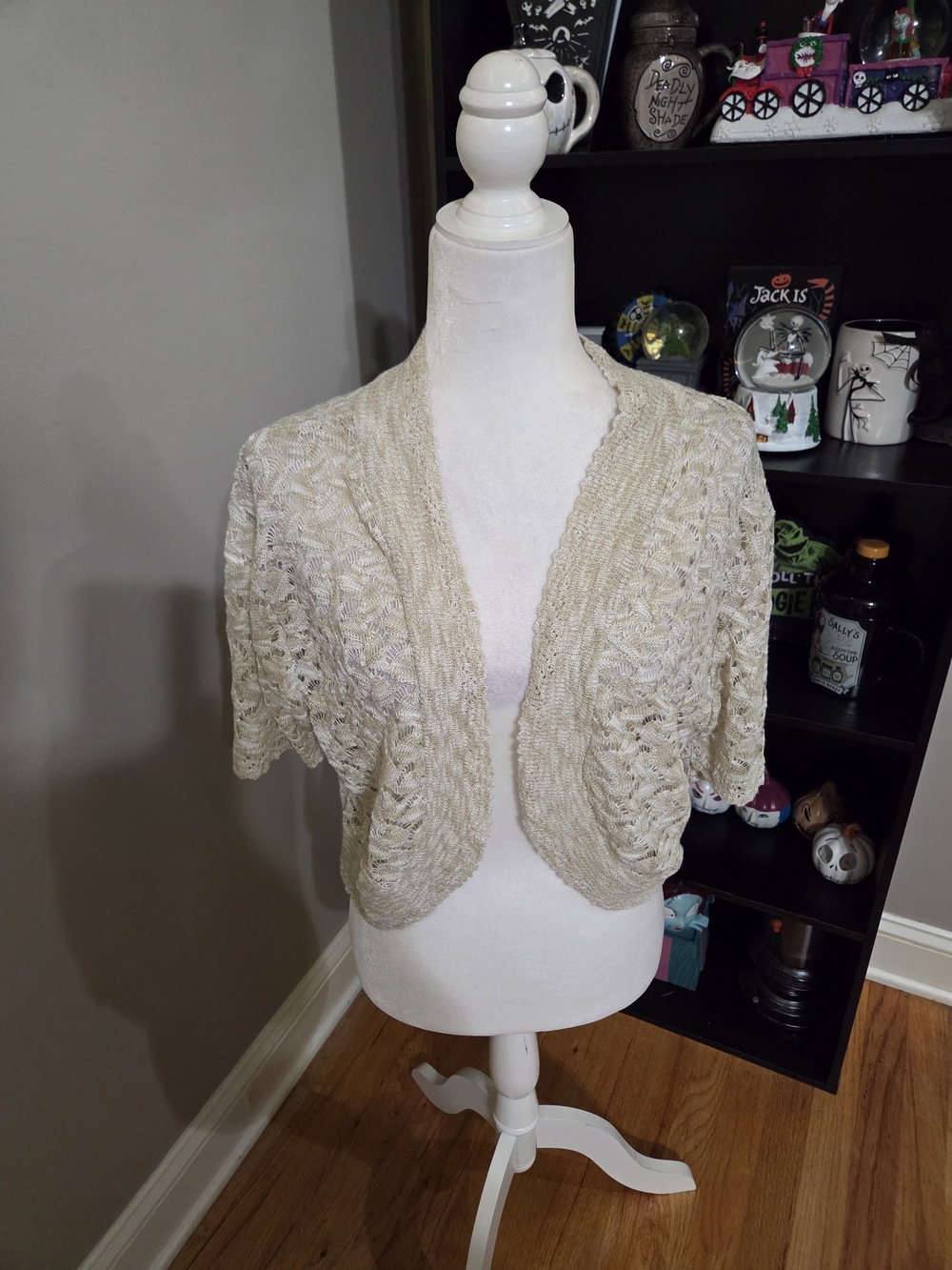 Women’s Cream Open-Front Knit Bolero Cardigan